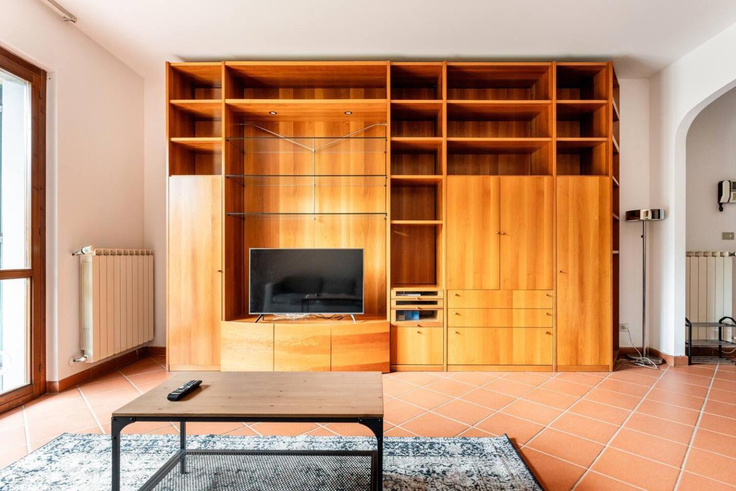 Nave Home Vacation - Entire Apartament Firenze Esterno foto